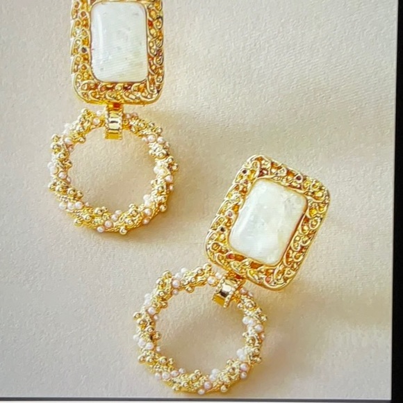 NWOT textured square faux opal drop earrings - Picture 2 of 5